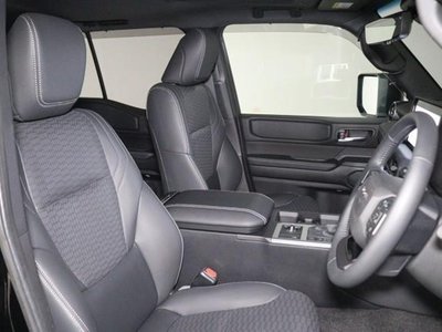 TOYOTA LAND CRUISER 250 - 10