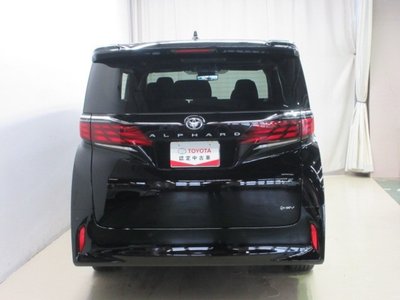 TOYOTA ALPHARD - 4