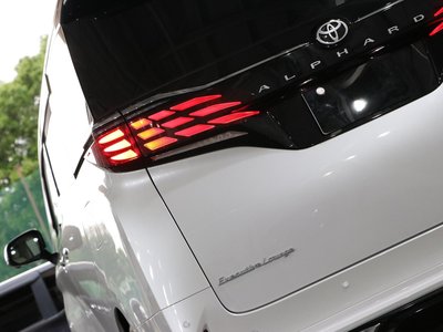2025 Toyota ALPHARD — миниатюра 71