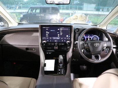 2025 Toyota ALPHARD — миниатюра 29