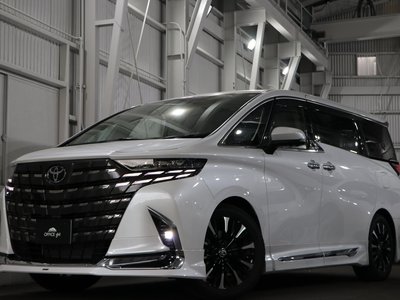 TOYOTA ALPHARD - 1