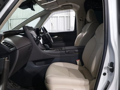 2025 Toyota ALPHARD — миниатюра 17
