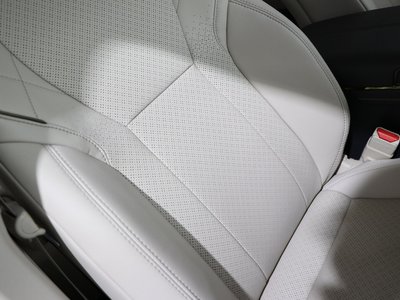 2025 Toyota ALPHARD — миниатюра 15