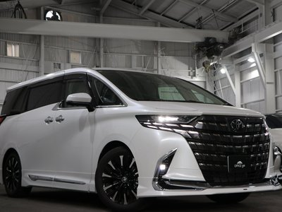 TOYOTA ALPHARD - 2