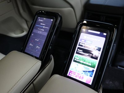 2025 Toyota ALPHARD — миниатюра 46