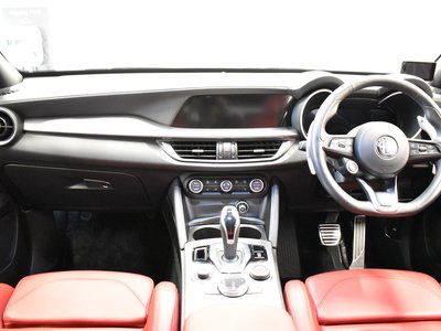 ALFA ROMEO STELVIO - 6