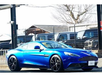 ASTON MARTIN VANQUISH - 1