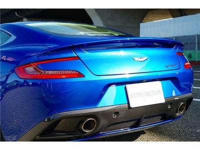 ASTON MARTIN VANQUISH - 7