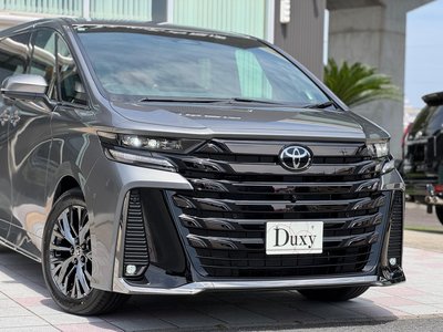 TOYOTA VELLFIRE - 9