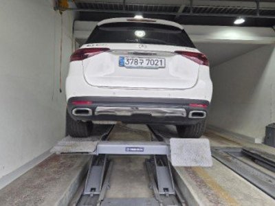 MERCEDES-BENZ GLE - 2