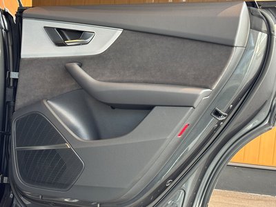 2019 AUDI Q8 thumbnail 59