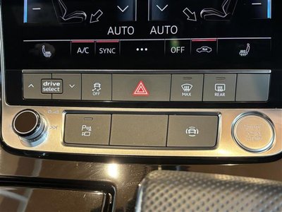 2019 AUDI Q8 thumbnail 20