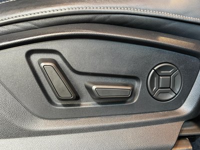 2019 AUDI Q8 thumbnail 42