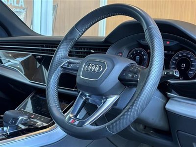 2019 AUDI Q8 photo 6
