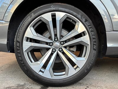 2019 AUDI Q8 thumbnail 75