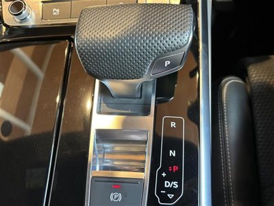 2019 AUDI Q8 thumbnail 23