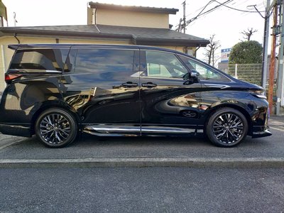 TOYOTA VELLFIRE - 4