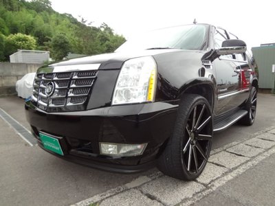 CADILLAC ESCALADE - 10