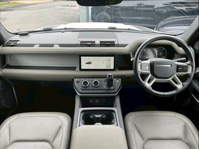 LAND ROVER DEFENDER 2023 thumbnail 2