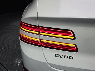 GENESIS GV80 - 10