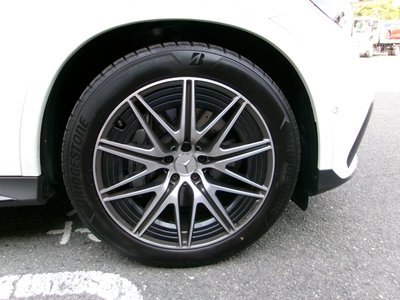 2025 Mercedes-BENZ GLC AMG — миниатюра 16