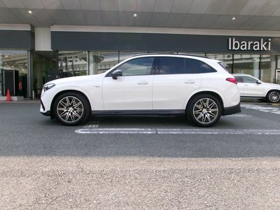2025 Mercedes-BENZ GLC AMG photo 2
