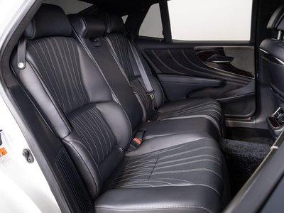 صورة مصغرة 41 لـ 2017 Lexus LS