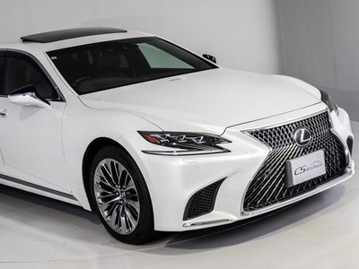 صورة مصغرة 6 لـ 2017 Lexus LS