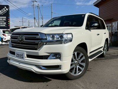 TOYOTA LAND CRUISER 200 - 1