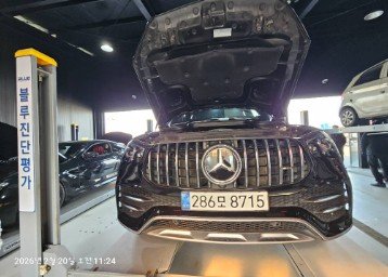 MERCEDES-BENZ GLE - View 1