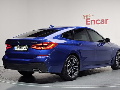 2021 BMW 6 SERIES GT 照片 2