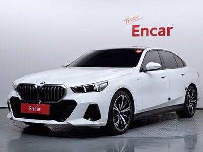 2024 BMW 5 SERIES 照片 1