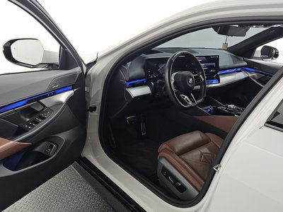 2024 BMW 5 SERIES thumbnail 13