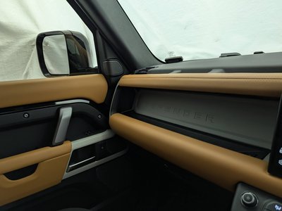 2023 LAND Rover DEFENDER — миниатюра 30