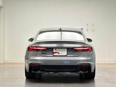 صورة 10 لـ 2022 AUDI RS5