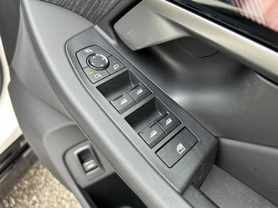 2024 BMW 5 SERIES 缩略图 34