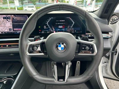 2024 BMW 5 SERIES 缩略图 38
