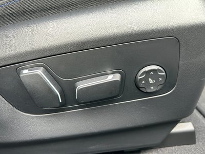 2024 BMW 5 SERIES 缩略图 36