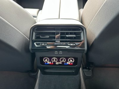 2024 BMW 5 SERIES 缩略图 29