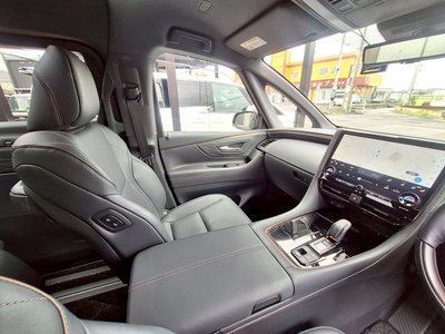 TOYOTA VELLFIRE - 7