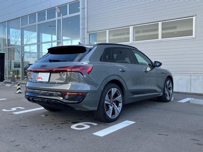 AUDI Q8 E-TRON - 4