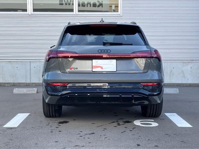 AUDI Q8 E-TRON - 6