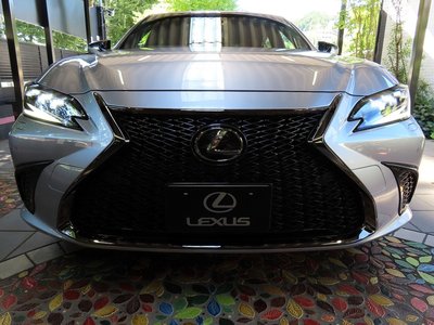2025 Lexus ES 照片 10