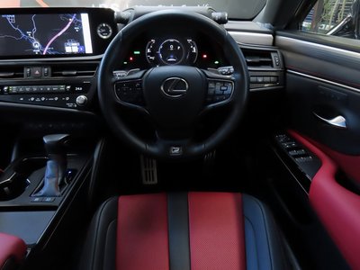 2025 Lexus ES — миниатюра 66