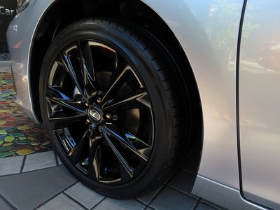 2025 Lexus ES — миниатюра 30