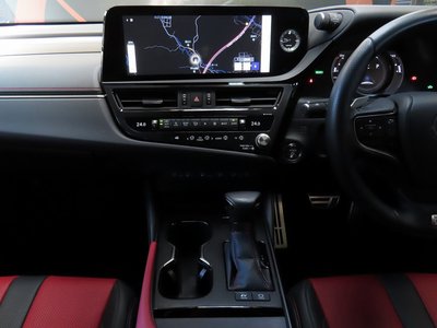 2025 Lexus ES — миниатюра 70