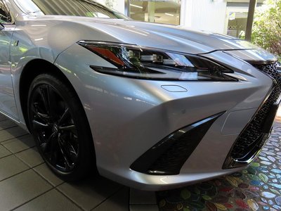 2025 Lexus ES — миниатюра 40