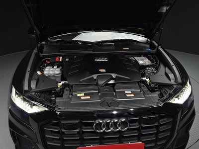 2022 AUDI Q8 photo 7