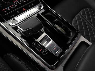 2022 AUDI Q8 thumbnail 12