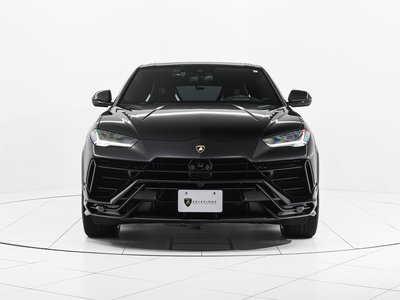 LAMBORGHINI URUS - 2